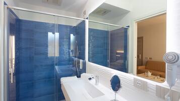 Chambre Supérieure Double ou avec lits jumeaux | Salle de bain