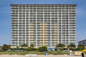 Exterior - Oceanfront 3BR/2BA - Lazy River and Pools Resort (Myrtle Beach)