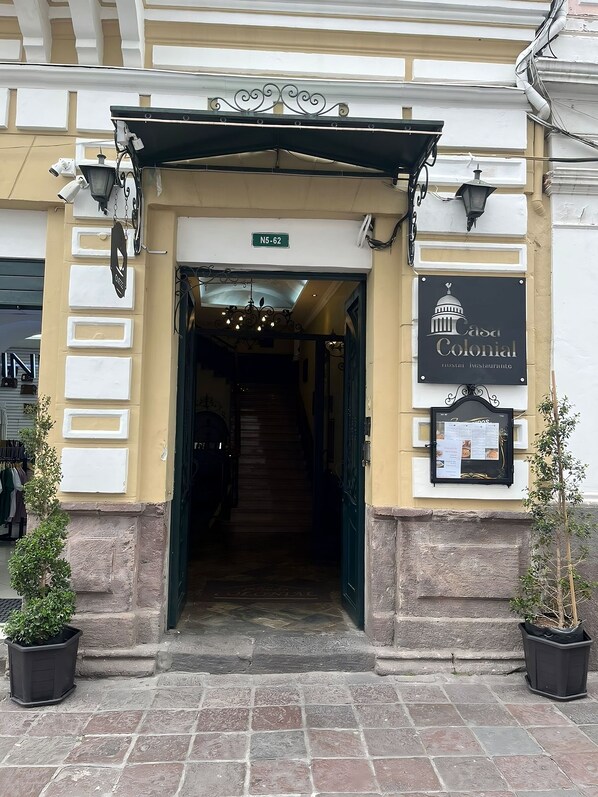 Property entrance - Casa Colonial Quito (Quito)