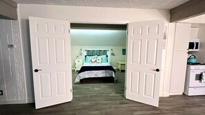 1 bedroom, in-room safe, desk, iron/ironing board