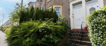 Comfortable and spacious home. FREE Parking.