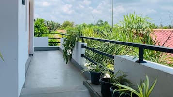 Bahagian luar