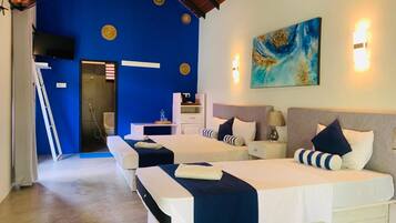 Triple Room | Minibar, individually furnished, free WiFi, bed sheets