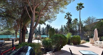 Villa Immersed in Relaxation 500 Metres From the Sea