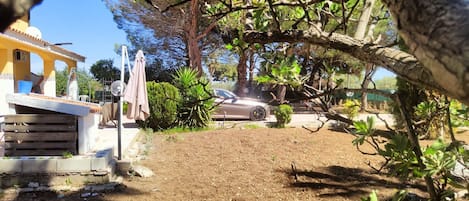 Villa, 2 chambres, fumeurs, patio | Extérieur