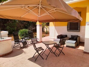 Villa, 2 soverom, røyk, terrasse | Inngang