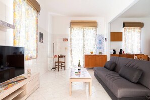 Villa - 2 soveværelser - ryger - terrasse | Interiør