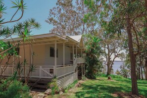 Exterior - The Lakehouse - absolute waterfront retreat (Wooloweyah)