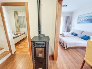 3 bedrooms, travel cot, free WiFi