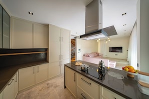 Villa, 4 Bedrooms, Accessible, Smoking | Interior