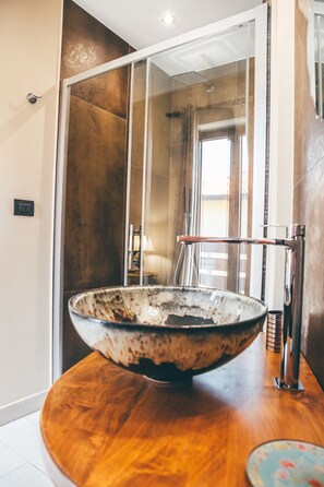 Luxury Room | Bathroom - Eksotika (Oliveri)