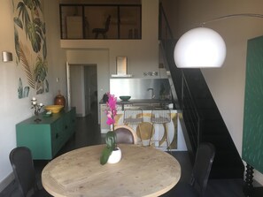Dining - Superbe Appartement a 2 pas D'avignon (Les Angles)
