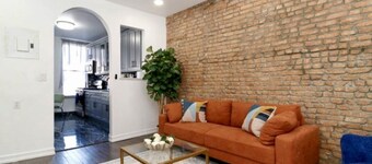 Newly renovated apartment 