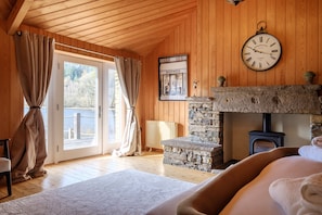 Living area - Lilymere Boat House (Sedbergh)