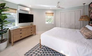 3 bedrooms, iron/ironing board, travel crib, WiFi