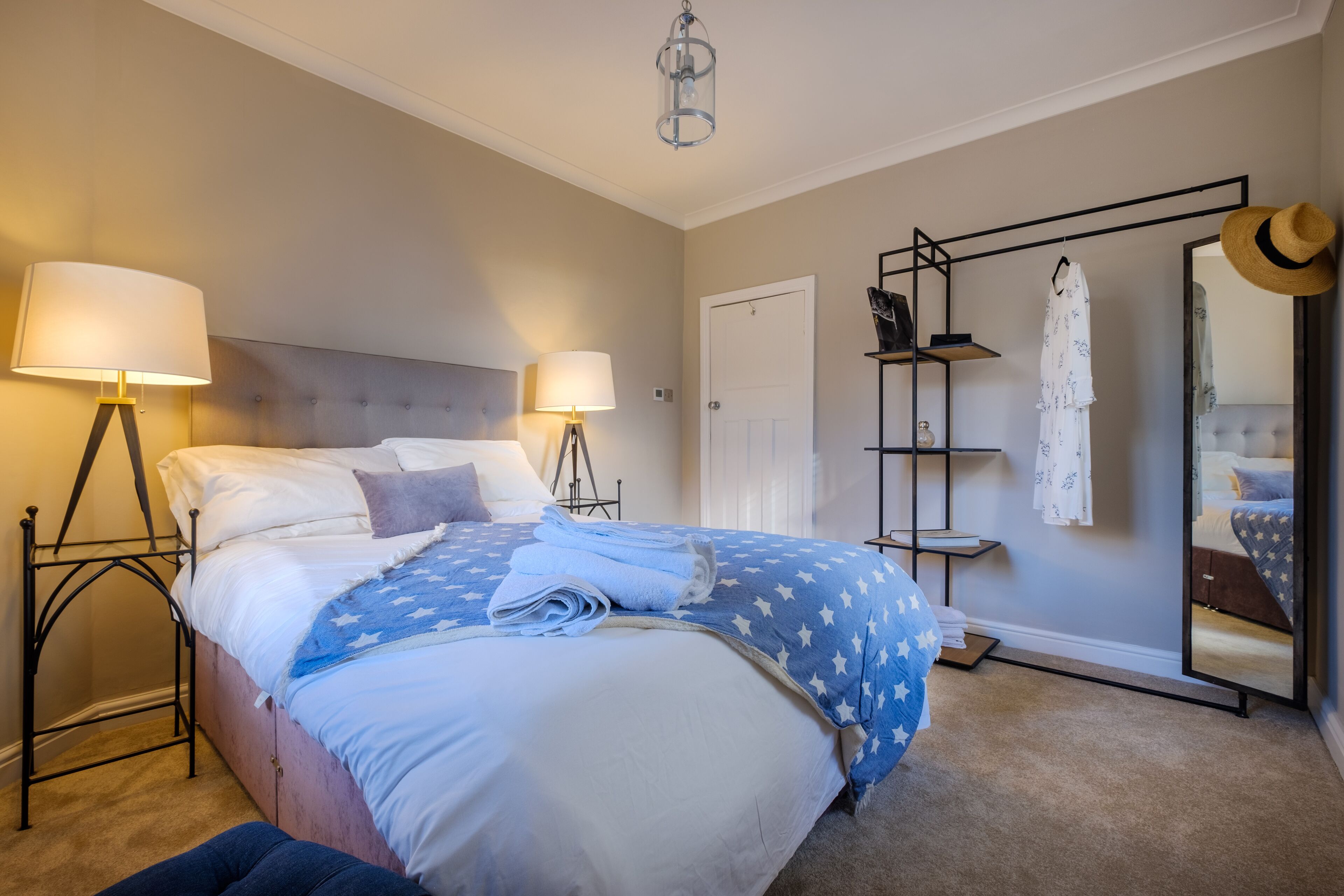 3 bedrooms, individually decorated, individually furnished, free WiFi