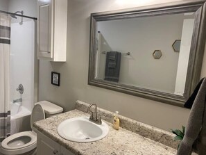 Bathroom - Comfy, Stylish Townhome Near I-20! (Augusta)