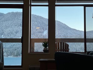 Interior - Best View in Whistler - Paradise at Nicklaus North (Whistler)
