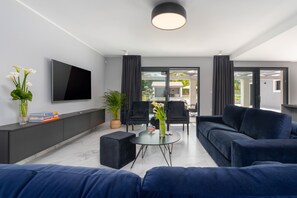 TV, table football - Villa Tre Olive (Istria - Grandići) (Grandići)