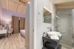 5 Schlafzimmer, Internetzugang