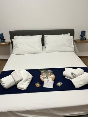 Free WiFi, bed sheets - Baglio Eldama (Castelvetrano)