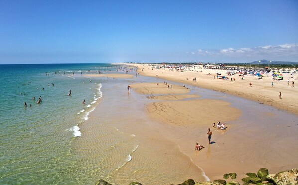 Beach - TAVIRA TRADITIONAL VILLA by HOMING (Tavira)