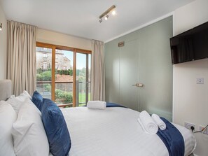 3 chambres, Wi-Fi gratuit, draps fournis
