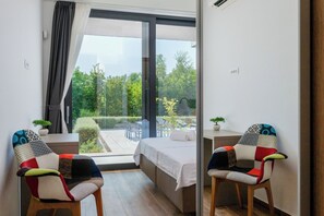 4 habitaciones, internet y ropa de cama 
