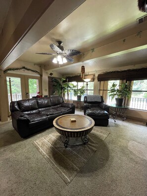 Living area - Exotic Safari Suite just minutes from Downtown Hot Springs, AR! (Hot Springs)