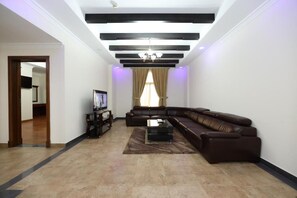 Living area - Pearl Bahrain Suites is a Fully Furnished Apartment/hotel located in nearManama (manama)