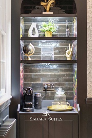 Interior - WindsorStay•2BR Contractor-Friendly Cottage•20%OFF (Berkshire)