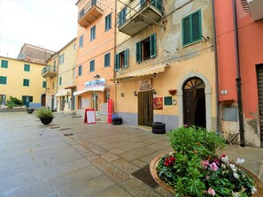 Exterior - Nice apartment for 3 guests with WIFI, A/C and TV (Rio Marina)