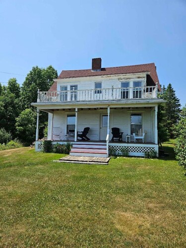 Perry Shore Road Cottage