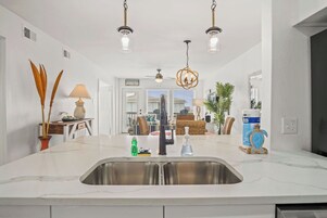 Condo, Multiple Beds, Patio, Ocean View (Casa Sea-Esta) | Interior