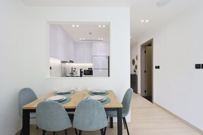 Dining - Chic 1BR in JVC with Balcony | Near Mall & Parks (Dubai)