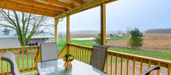 Peaceful Shiloh Home w/ Deck & Fishing Pond Access