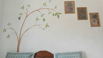 1 camera, Wi-Fi, lenzuola