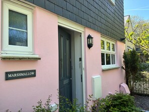 Exterior detail - Beautiful villa for 5 people with WIFI, TV, patio and panoramic view (St Austell)