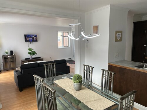 Très Beau Appartement Paisible et Agréable Dans le Vieux Terrebonne
