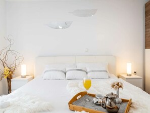 2 sovrum, strykjärn/strykbräda, internet och sängkläder