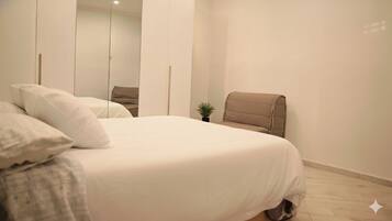 2 soverom, strykejern/-brett, wi-fi og sengetøy