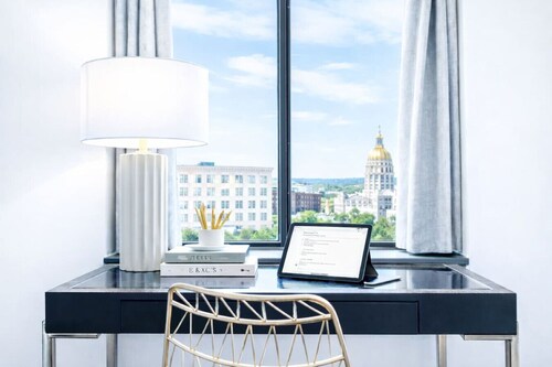 Modern Downtown Hartford Condo | Convention Center