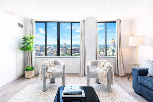 Modern Downtown Hartford Condo | Convention Center