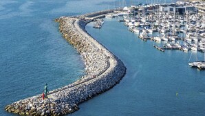 Immagine non classificata, 5 di 49, pulsante