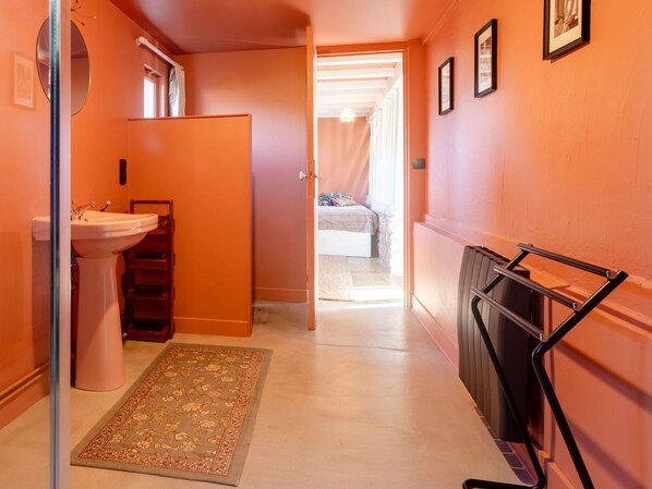 3 Schlafzimmer, Reisekinderbett, kostenloses WLAN