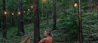 A secluded haven on 5,000 acres in NW Georgia, just 45 minutes from Atlanta and Chattanooga, and a quick 10-minute drive to downtown Rome. Explore private trails along the Etowah river, bask in wildlife, and gaze at mesmerizing stars. Your perfect es