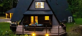 A-Frame I Hot Tub I Nature Play