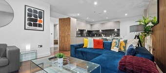 One Cambridge Residence by COQOON