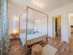 2 sovrum, strykjärn/strykbräda, resesäng och gratis wi-fi