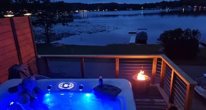 Cozy lakeside home in Three Rivers, great for an outdoorsy bunch!